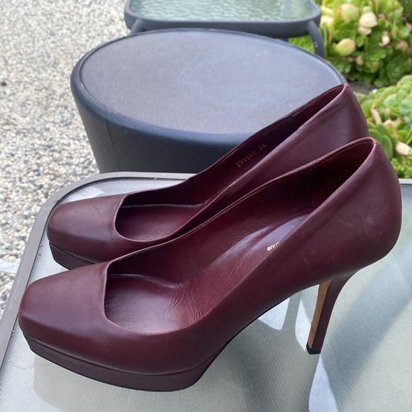 Gucci Burgundy Leather Platform Pumps Size 38 - Picture 1 of 8